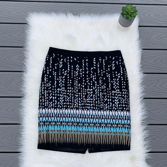 Ann Taylor Dresses & Skirts - Ann Taylor Petite black patterned pencil skirt